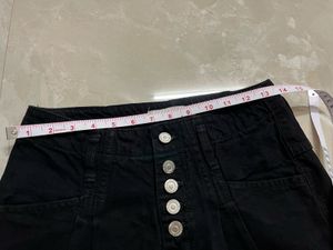 Black High-Waisted Button-Up Jeans