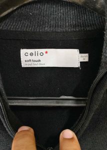 Men's Black Zip-Up Cardigan