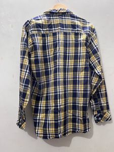 Women’s Plaid Oversized Button-Up Shirt