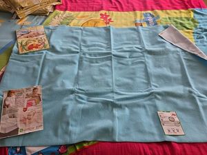 AquaDoodle Magic Drawing Mat&amp; waterproof sheet