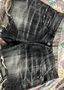 black wash denim mini shorts