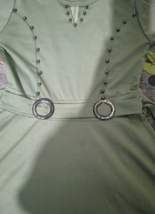 Stylish Green Midi Dress