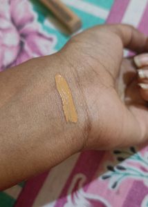 Fit Me Concealer..Shade -40 Caramel