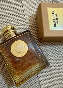 Burberry Goddess- 5ml sample✨️