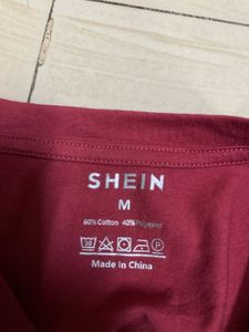 SHEIN Basic Burgundy T-Shirt