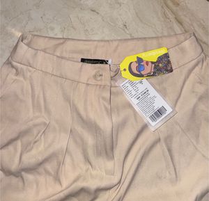 Stylish Beige Shorts