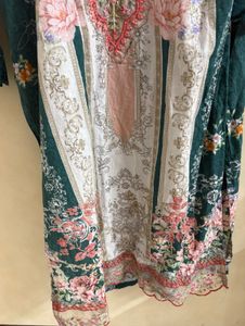 New Pakistani Floral Print 3 pc set 💕| SALE