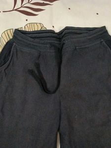 Comfortable black lower