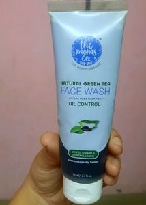 The Moms Co. Natural Green Tea Face Wash