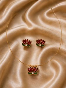 Handmade Lotus Design Necklace & Earrings Set