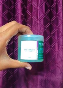 The Love Co. All rounder Camphor gel