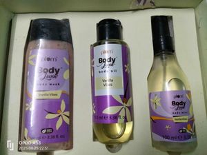 Plum BodyLovin' Vanilla Vibes Set