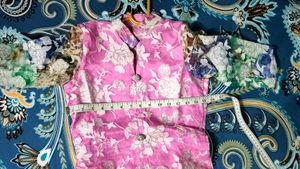 FRONT SLIT CUT KURTA (Floral Pattern) 🩷