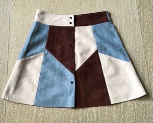 IMPORTED SUEDE SKIRT