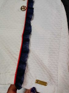 white shorts for girls