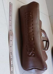 Stylish Brown Leather Bag 👜