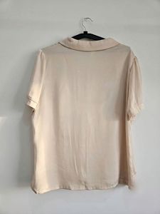 Elegant Beige Short Sleeve Blouse