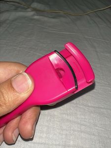 Barbie Pink Eyelash Curler with Comb