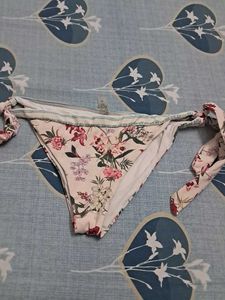 combo Of Four Imported Fabric Bra N Panty