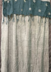 Brown Stool dupatta Rhinestone/Unique flower desig