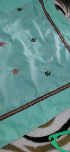dupatta parrot green only one time used