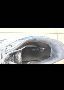 Stylish Blue Running Shoes