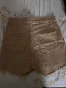 Zudio Frayed Hemline Shorts