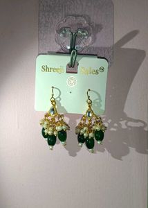 Elegant Green Dangle Earrings
