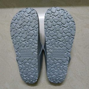 Miniso Flipflops - Size 10