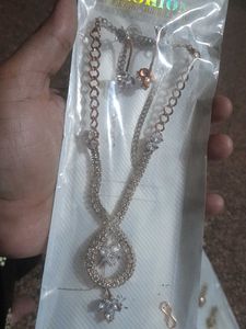 Assorted korean Jewellery Sets of 7