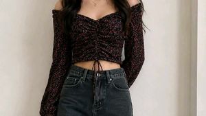 Floral Long Sleeve Crop Top