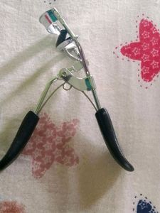 Faces Canada Eyelash Curler