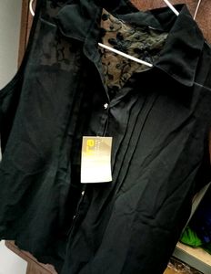 Black Lovers High Low Top