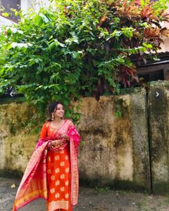 Beautiful Pink Banarasi Silk Suit set
