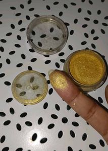 Shimmery Gold Pigment eyeshadow & body