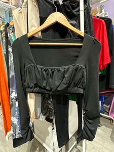 Full Sleeve Crop Top  /Active Wear