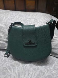 Stylish Green Crossbody Bag