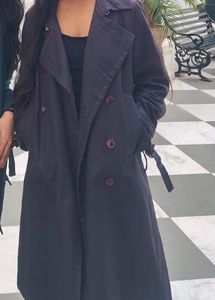Classic Trench Coat Two button is broken
