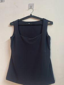 Sleek Sleeveless Square Neck Top