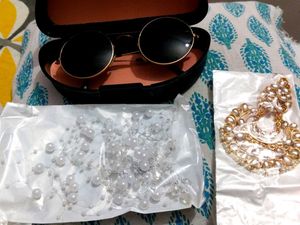 Round Sunglasses & Pearl Jewelry Set