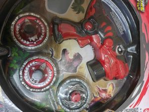 Dinosaur Gyro Attack Toy Set