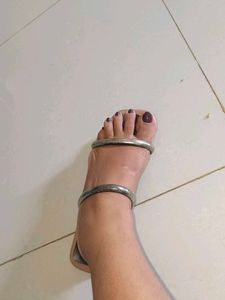 Max Trendy Silver Strap Flats