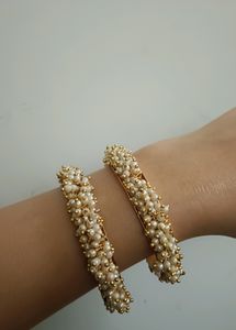 Moti Bangles In Golden Colour