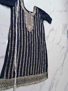 Elegant Black &amp; Gold Salwar Suit 3pc xl
