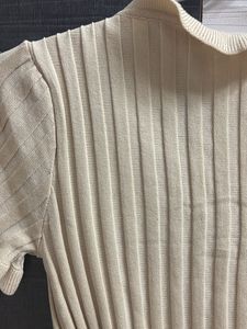 Ribbed Ruffle Button-Up Top