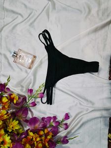 🇳🇿💫🎀Stylish Black Thong Panty