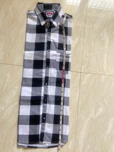 Men's Black &amp; White Checkered Shirt