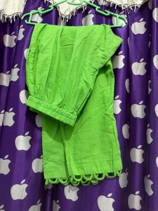 Vibrant Red green Kurta Set with Dupatta