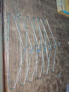 Pack of 6 Treback Wire Hangers