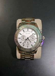 GUESS Men's Wristwatch, Silver Dial, Original